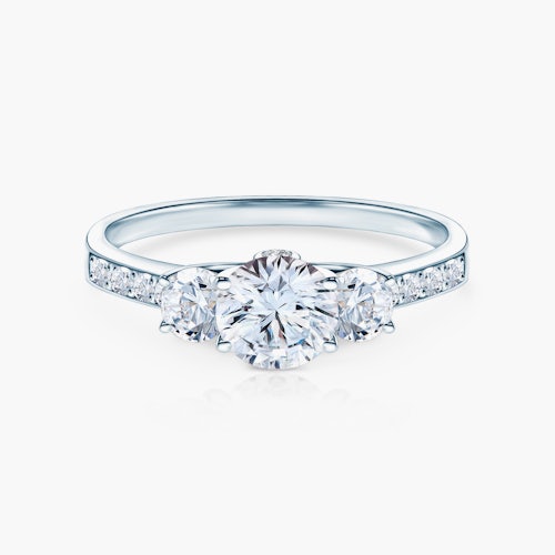 Pierścionek zaręczynowy Dream: białe złoto, biały szafir